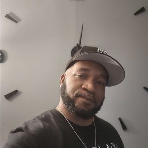 Meet your Posher, Travis